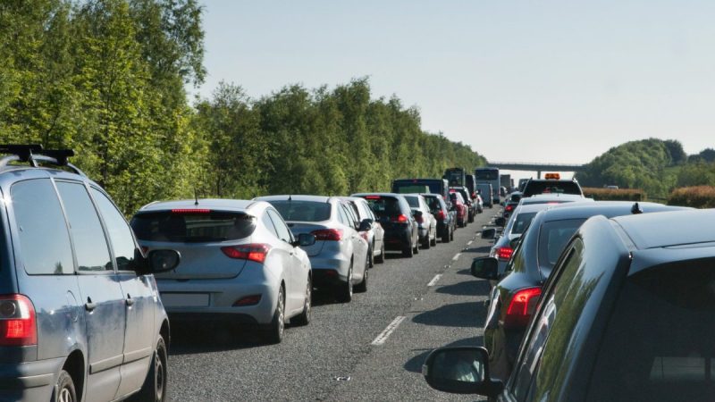 Proteger a ciclistas y peatones