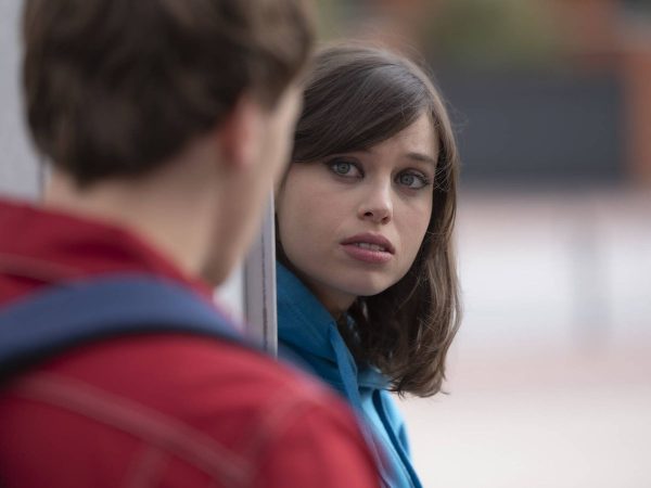 Lucas y Sara en 4 estrellas