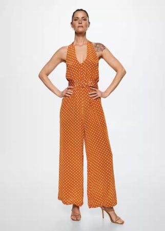 Mango Outlet premia a las más previsoras rebajando los vestidos y monos de invitada a menos de 10€ 2 Merca2 Mono largo lunares