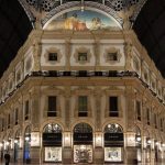 Prada se estabiliza, Miu Miu frena su crecimiento récord y Versace entra con pérdidas a 2026 3 Merca2 El éxito de Miu Miu provoca una subida de precios en Prada para el segundo semestre