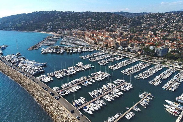 Puerto Camille Rayon Merca2.es