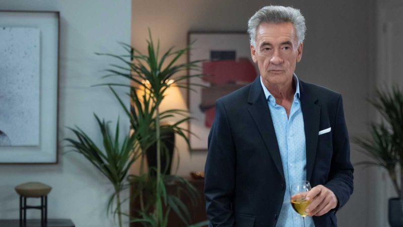 '4 estrellas': una profanación sacude Vera del Rey mientras la atracción resurge entre Luz y Ainhoa 31 Merca2 Rafael en 4 estrellas