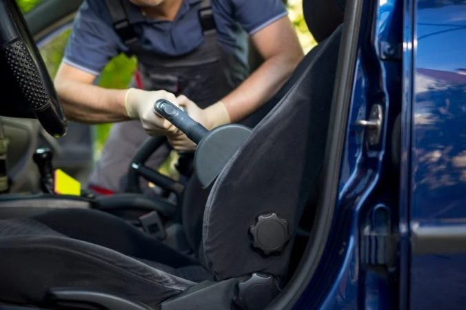 Te contamos el truco 'mágico' para dejar los asientos del coche como nuevos 30 Merca2 La combinación de ingredientes para unos resultados extraordinarios