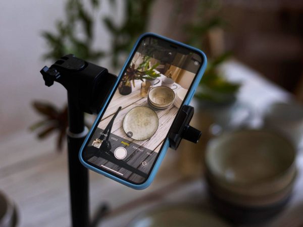 Aunque la pantalla de tu iPhone esté oculta, puedes seguir usando tus apps