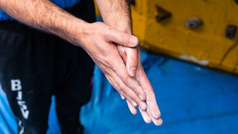 Te vas a sorprender cuando descubras los distintos usos que le puedes dar a un bote de polvos de talco 9 Merca2 La versatilidad de un bote de polvos de talco