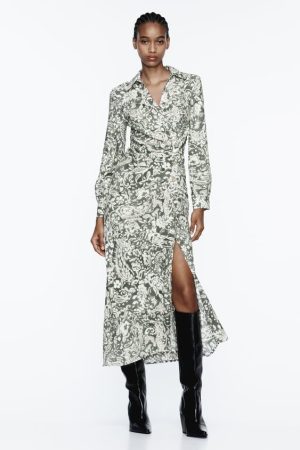 Vestido midi estampado frunces