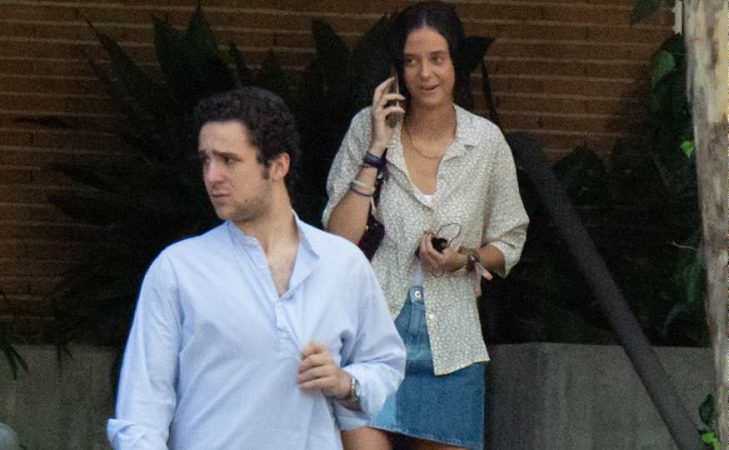 Victoria Federica se abre y cuenta cómo es la compleja relación con su hermano Froilán y el resto de la familia Real 93 Merca2 Comparte su pasión en las redes