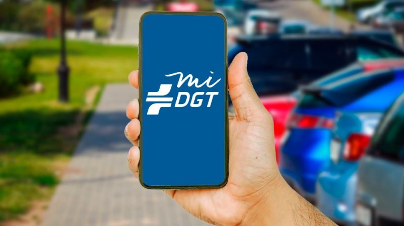 Ya puedes llevar en tu movil el carnet de conducir y el DNI gracias a esta aplicacion 5 Merca2.es