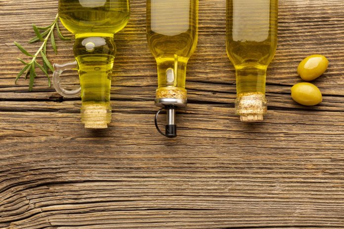 La OCU dicta sentencia sobre dónde comprar el aceite de oliva virgen extra con la mejor relación calidad-precio
