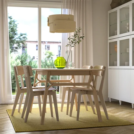 Ikea lo ha vuelto a hacer: rebaja el precio de sus productos más vendidos para que renueves tu casa en 2024 85 Merca2 alfombra Merca2