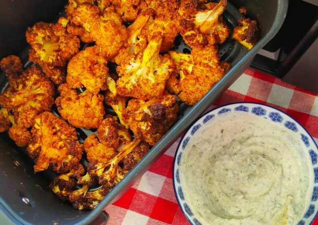 alitas de coliflor con salsa ranchera en airfryer ninja foodi foto principal Merca2.es