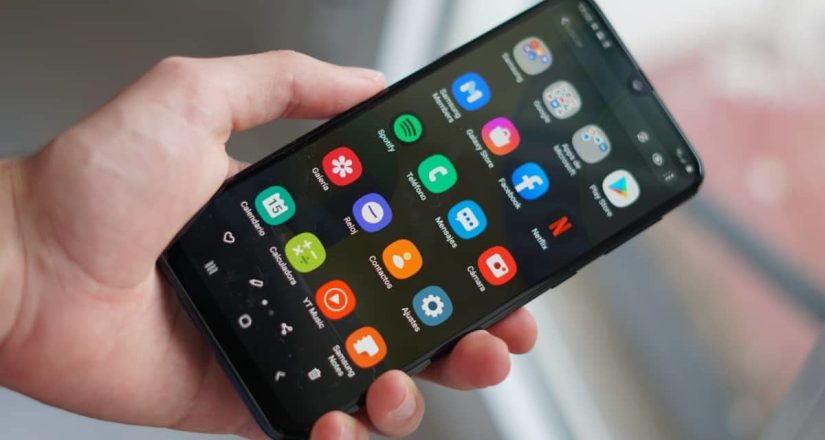 ¿Quieres desconectar del trabajo en vacaciones? Si tienes móvil Android, haz esto 20 Merca2.es movil android 3 Merca2.es