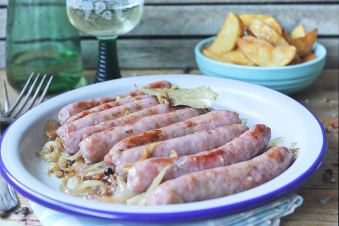 primer plano salchichas al vino Merca2.es