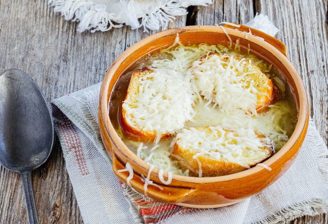 Receta de sopa de cebolla, un clásico reconfortante 3 Merca2.es 1366 2000 6 Merca2.es