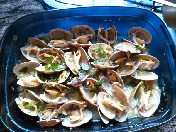 Cómo cocinar unas almejas al vino en menos de 5 minutos al microondas 3 Merca2.es 74357c476a2e620e90816b63c8d90148 Merca2.es