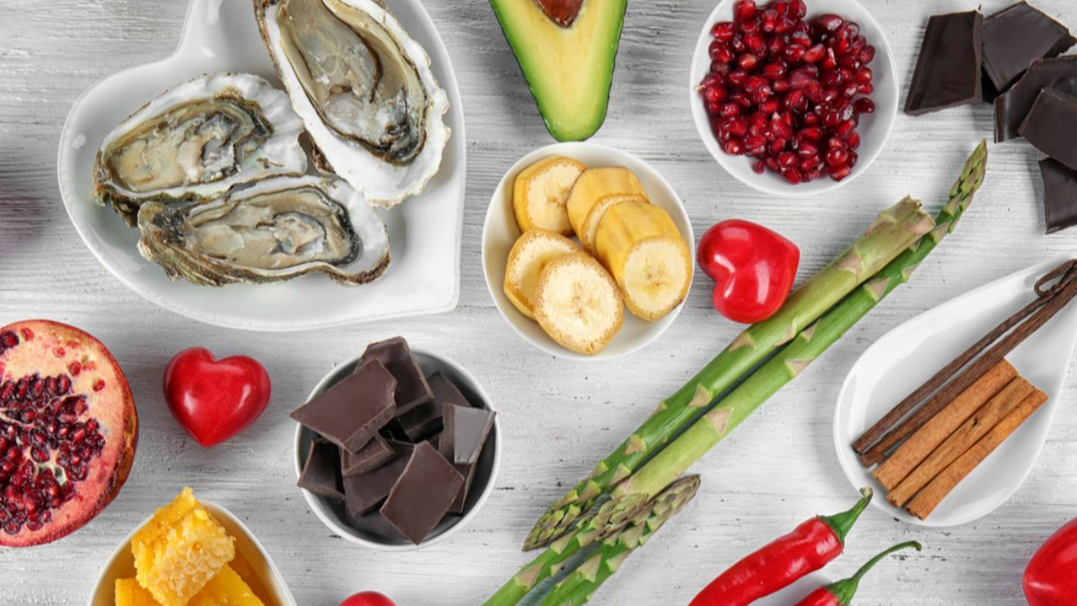 Top 10 alimentos naturales para potenciar tu virilidad ¡Sin químicos! 4 Merca2.es ALIMENTACIÓN EQUILIBRADA Y ESTILO DE VIDA SALUDABLE