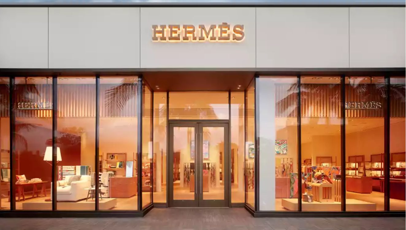 Hermès, Richemont y Moncler, las casas de lujo con mejores previsiones para 2025