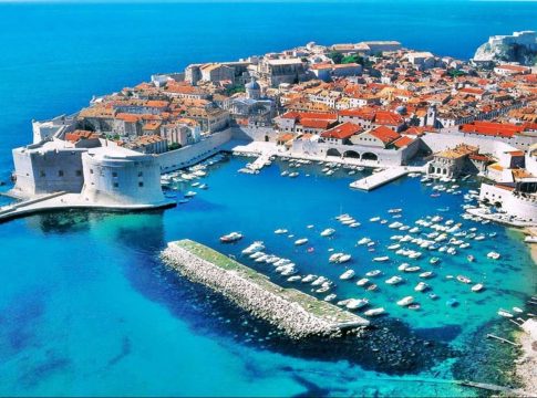 Dubrovnik Croacia 4 Descubre por qué Dubrovnik es la playa más famosa de Croacia