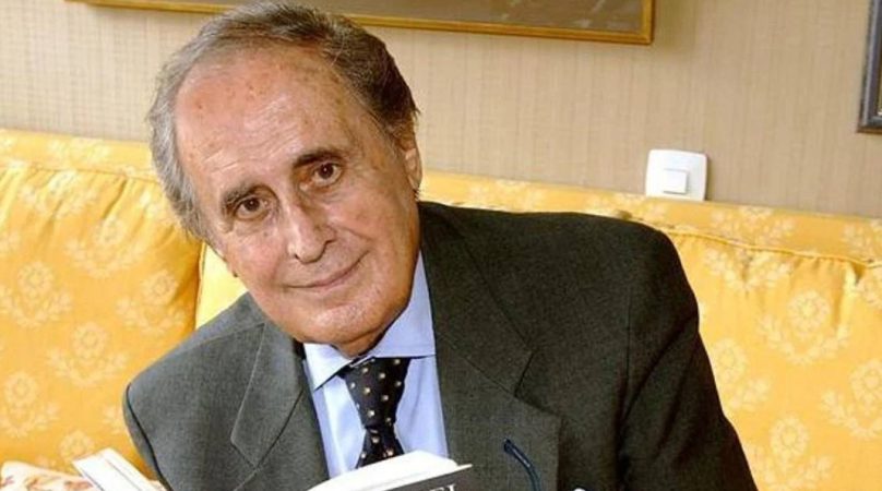 Sigue la campaña contra Jaime Peñafiel