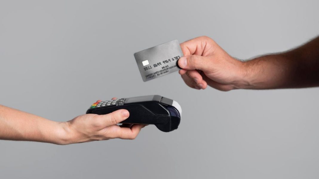 Guardia Civil-pagar con tarjeta