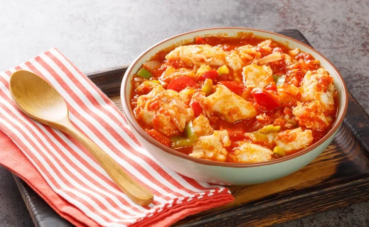 Bacalao al ajoarriero, un delicioso plato marinero de lo más tradicional 2 Merca2.es ajoarrieroadob t.jpg Merca2.es