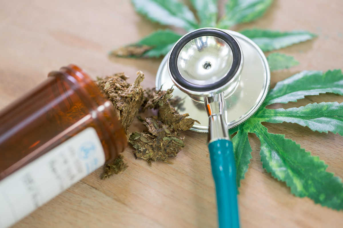 ¿Realmente funciona el cannabis medicinal? ¿En qué casos? 3 Merca2.es USOS EMERGENTES Y POTENCIALES