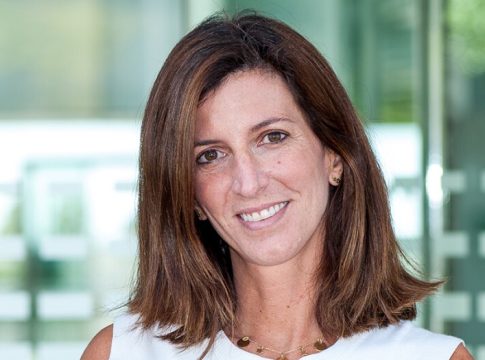 Banco Santander nombra a Mencia Bobo responsable global de banca transaccional para su negocio de CIB Banco Santander nombra a Mencia Bobo responsable global de banca transaccional para su negocio de CIB