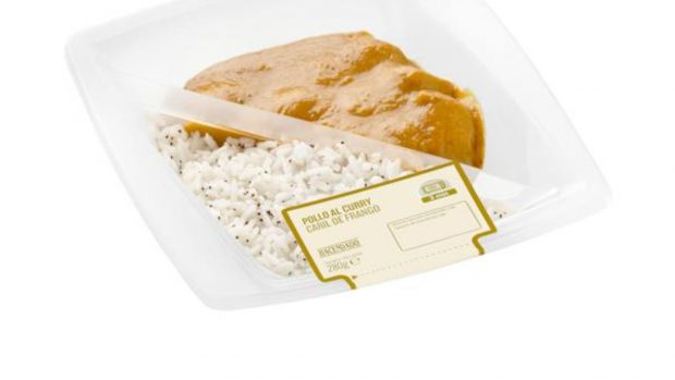 Si no te gusta cocinar o simplemente no tienes tiempo, Mercadona te lo pone fácil 2 Merca2.es pollo al curry hacendado con arroz basmati 620x349 1 Merca2.es