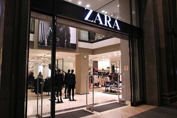 Añade un toque de frescura a tu look primaveral con la colección de cinturones de Zara Añade un toque de frescura a tu look primaveral con la colección de cinturones de Zara