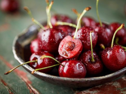 CEREZAS 3 ácido úrico