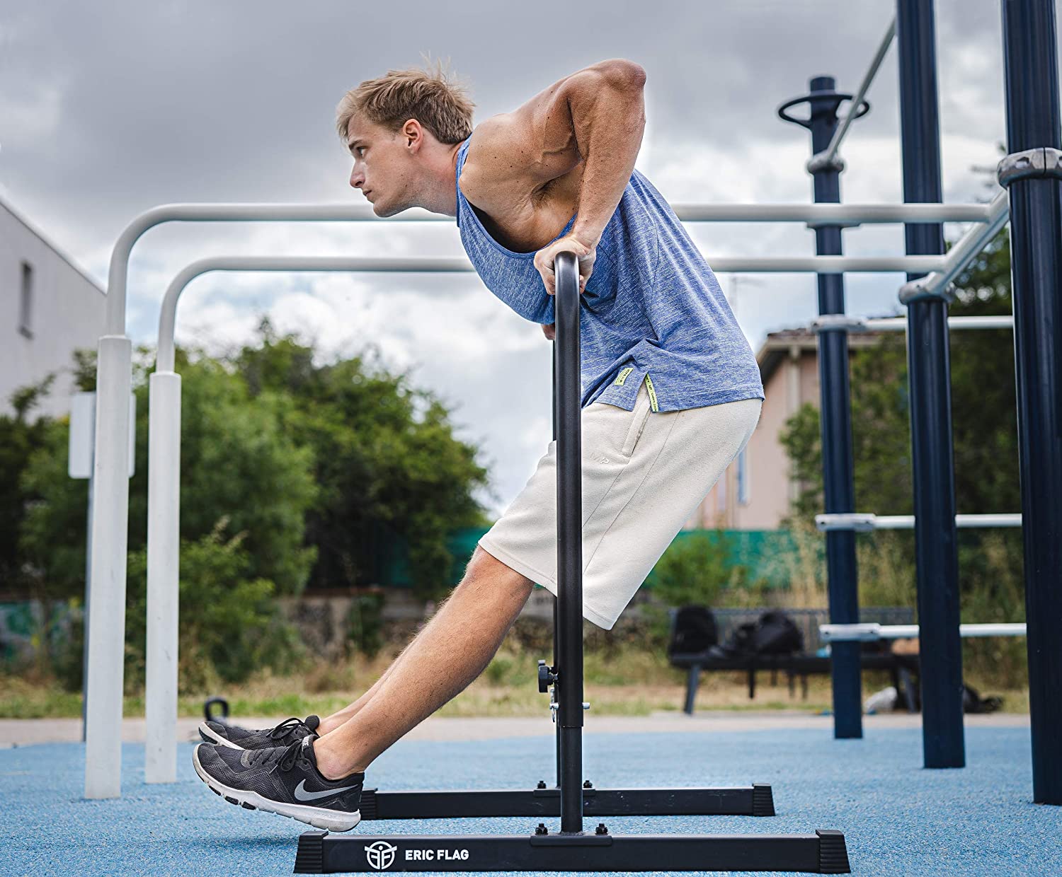 ¿Por qué está tan de moda la calistenia, qué es y para qué sirve? 1 Merca2.es UN DEPORTE AL ALCANCE DE TODOS