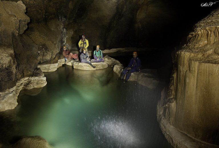 Esta es la cueva termal más bonita de España y está en Picos de Europa 2 Merca2.es ACCESIBILIDAD Y VISITAS