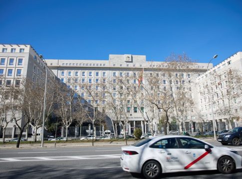 Las 1.000 licencias VTC de Cabify que esperan por una decisión de la Comunidad de Madrid podrían romper el mercado en la comunidad