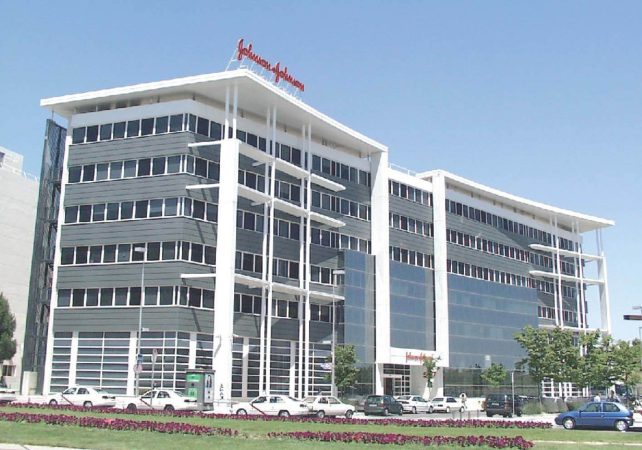 Rybrevant (J&J) ya es tratamiento de primera línea para el cáncer de pulmón en Estados Unidos 3 Merca2.es Johnson Johnson sede Merca2.es