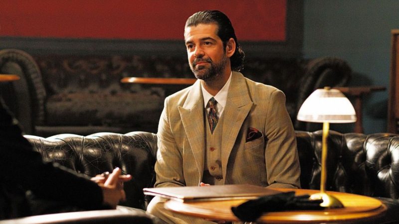 Uno de los personajes más queridos por el público se despedirá hoy de ‘La Moderna’ 12 Merca2.es La Moderna Cesar Morel Merca2.es