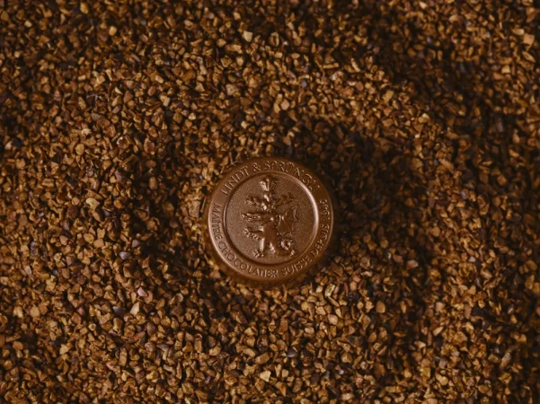 Los precios récord del cacao limitan la progresión en Bolsa de Lindt & Sprungli