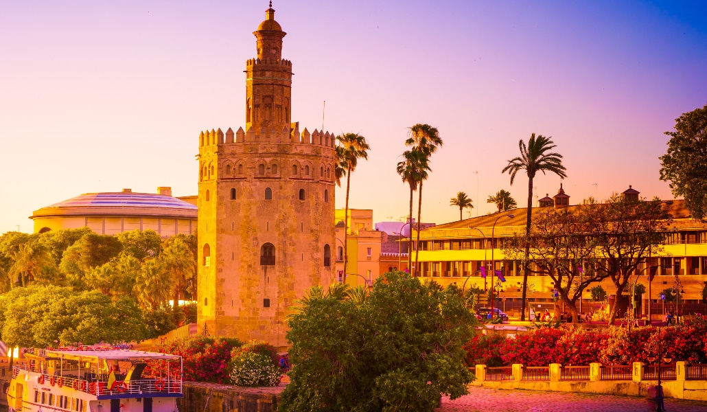 Torre del Oro: Historias y leyendas no contadas de Sevilla
