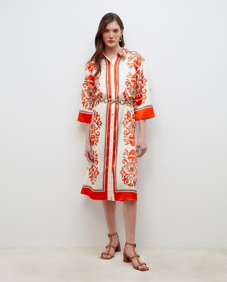 Vestido estampado con cuello camisero con botones delanteros