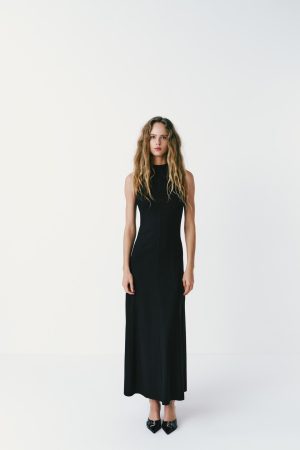 Vestido largo falda vuelo