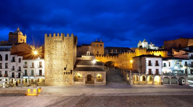 caceres Merca2