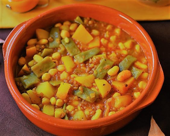 Potaje de trigo sarraceno: Una delicia saludable y reconfortante para tu mesa 3 Merca2.es guiso de trigo murciano Merca2.es