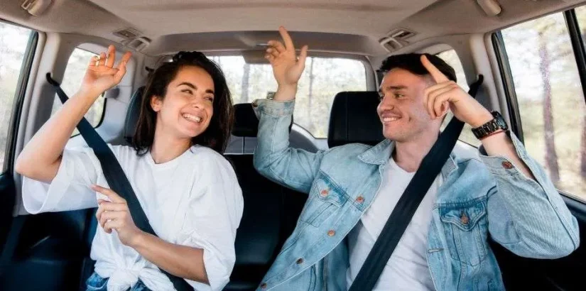 musica coche 8 Merca2.es