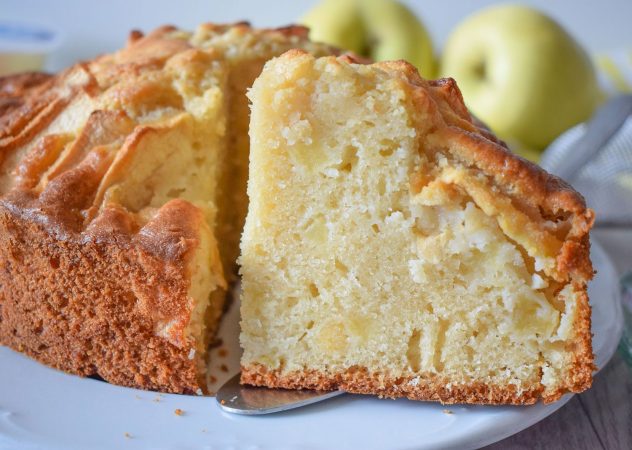 receta facil de bizcocho de yogur y manzana en thermomix Merca2