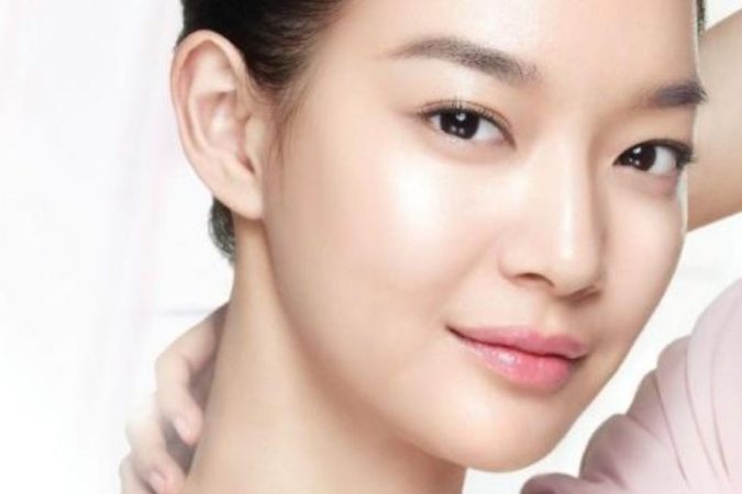 ¿Quieres potenciar tu belleza natural y sorprender a todo el mundo? ¡No te pierdas estos consejos! 7 Merca2.es rutina de belleza asiatica 0 Merca2.es