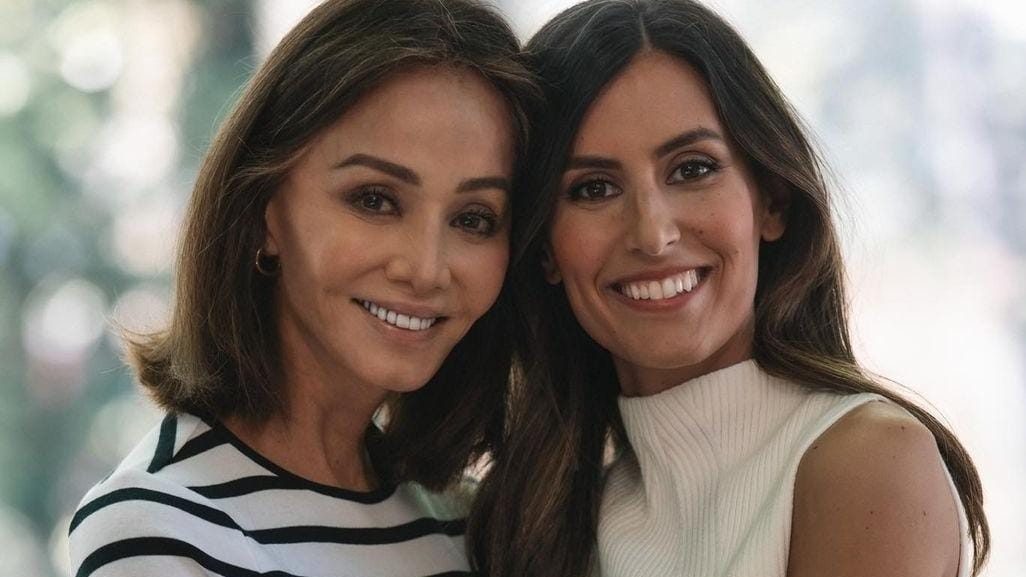 Ana Boyer e Isabel Preysler cortan lazos: Los increíbles motivos de la separación 1 Merca2.es Ana Boyer e Isabel Preysler dijeron basta y se separaron
