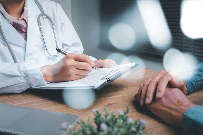 Esta es la lista definitiva de enfermedades con las que la DGT te retirara tu carnet 9 Merca2.es