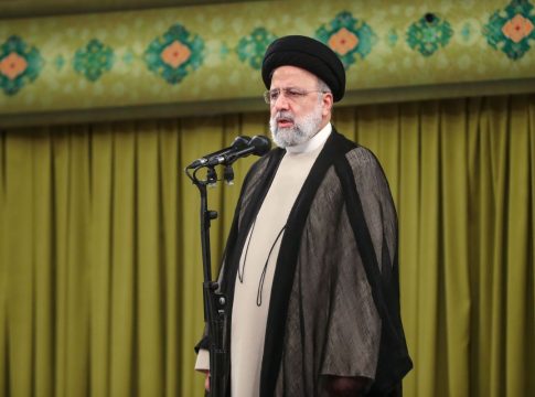 El precio del petróleo no ha subido tras el ataque de Irán a Tel Aviv