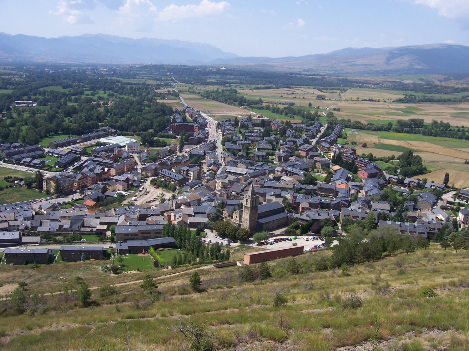 Llívia 3 Explora Llívia: La curiosa localidad española dentro de territorio francés