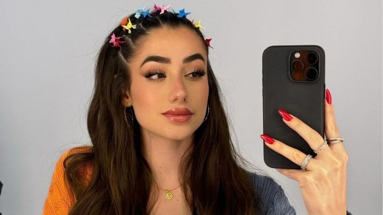 Lola Lolita al límite de nuevo: Esto es lo que pasó justo antes de su salto en paracaídas Lola Lolita al límite de nuevo: Esto es lo que pasó justo antes de su salto en paracaídas