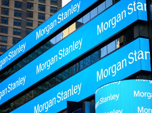 Morgan Stanley Morgan Stanley podría convertirse en el primer banco en ofrecer ETF Bitcoin